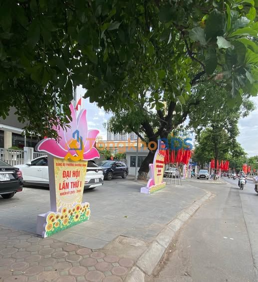 Nhà Tập Thể Tầng 1 Mặt Phố Hoàng Đạo Thành - Kinh Doanh Đỉnh Cao