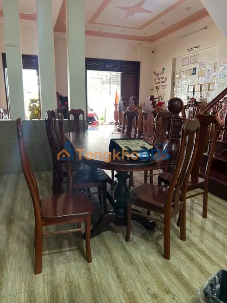 Nhà nguyên căn Ngô Quyền Pleiku 20 triệu - Ô tô vào tận nhà