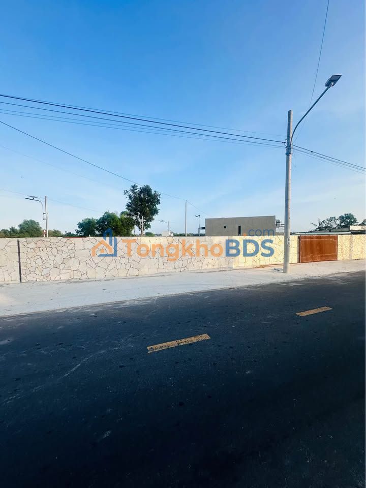 Đất nền góc 2 mặt tiền Phước Hải, Bà Rịa - Vũng Tàu, 170m² - Sẵn sổ, giá đầu tư 2.05 tỷ