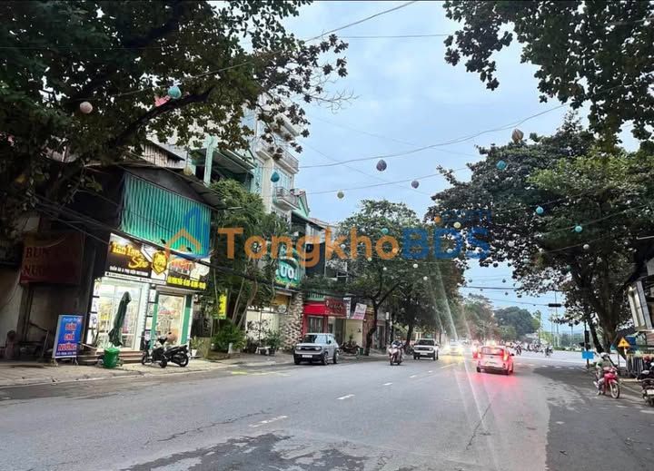 Nhà Mặt Tiền 17/8 Tuyên Quang (91m²) - Kinh Doanh Đắc Lộc, Sổ Đỏ Full Thổ Cư