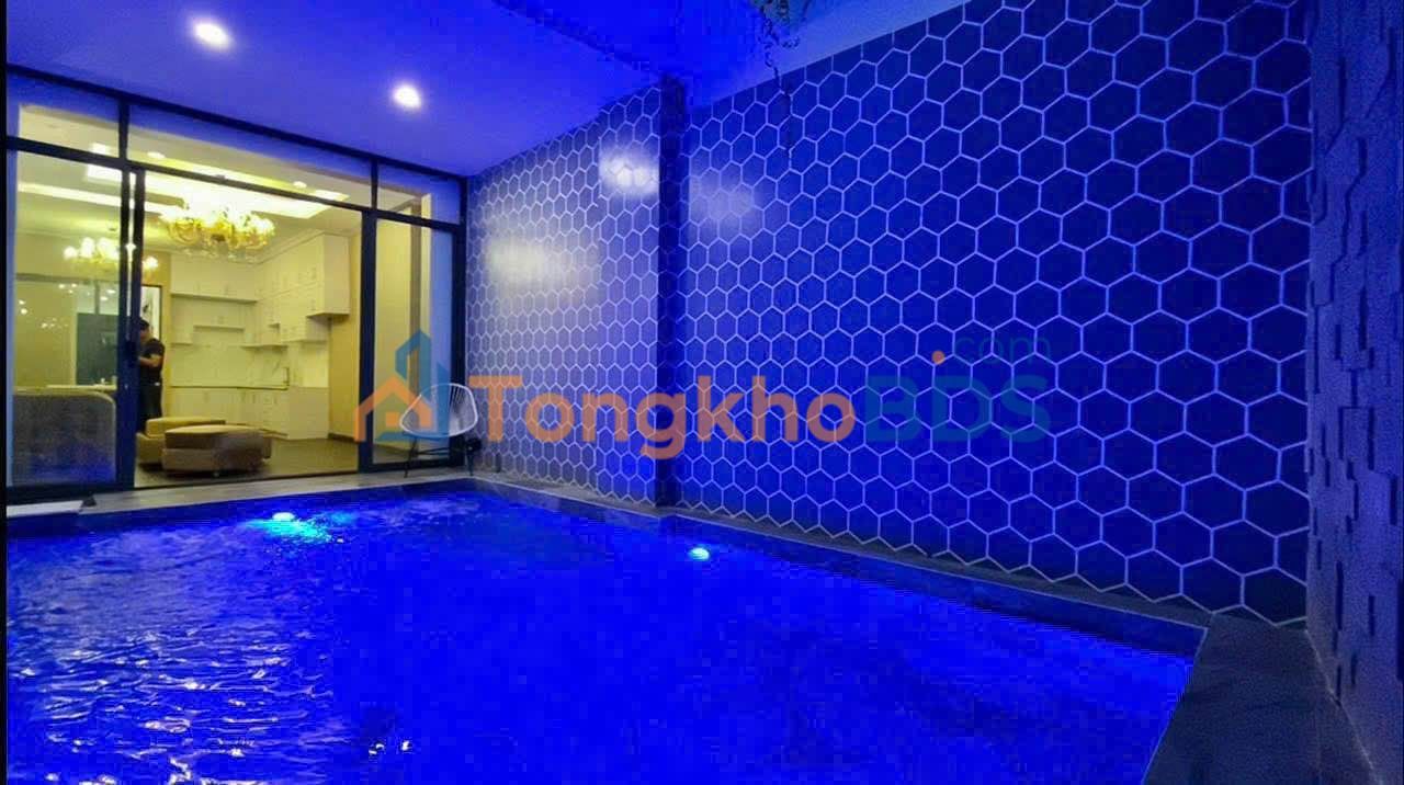 Cho thuê biệt thự mặt tiền Lương Văn Can, Vũng Tàu - 6PN, thang máy, hồ bơi, giá 38 triệu