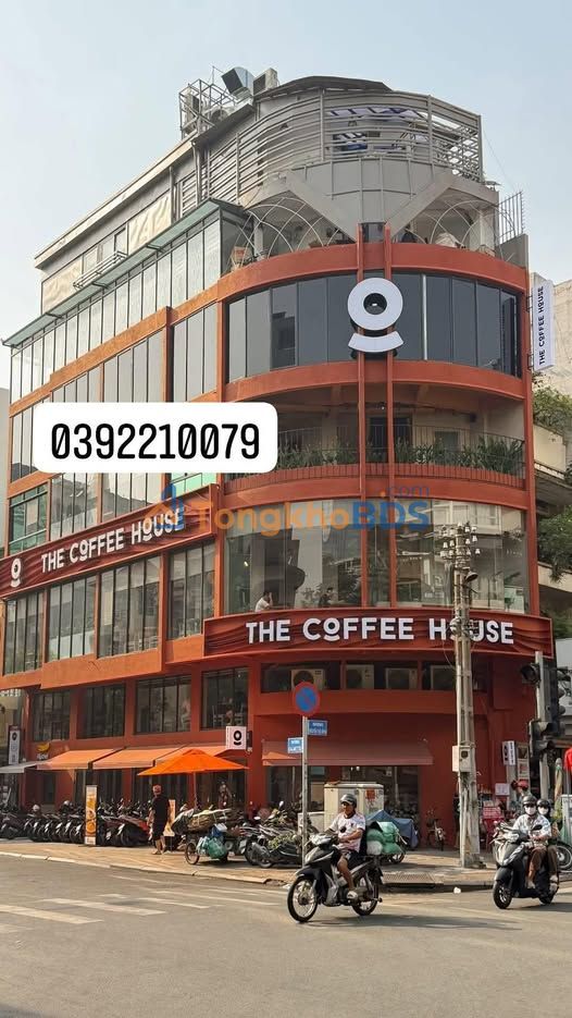 Mặt bằng kinh doanh mặt phố Nguyễn Thị Định, Thanh Xuân - 90m² x 4 tầng, Lô góc