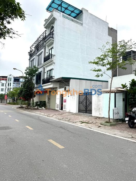 Nhà riêng Việt Hưng 60m² thỏa thuận - Ô tô vào tận nhà