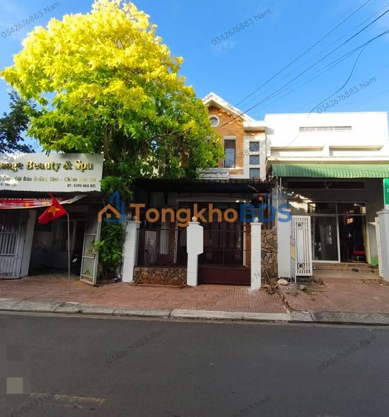 Cho thuê nhà nguyên căn hẻm 151 Y Moal, Buôn Ma Thuột - 2PN, 6.5 triệu/tháng