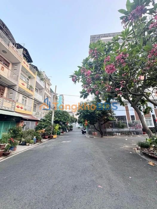 Nhà đẹp 66m² Phan Anh, Q6 - 4PN, Sổ Hồng Riêng, Đường Xe Tải