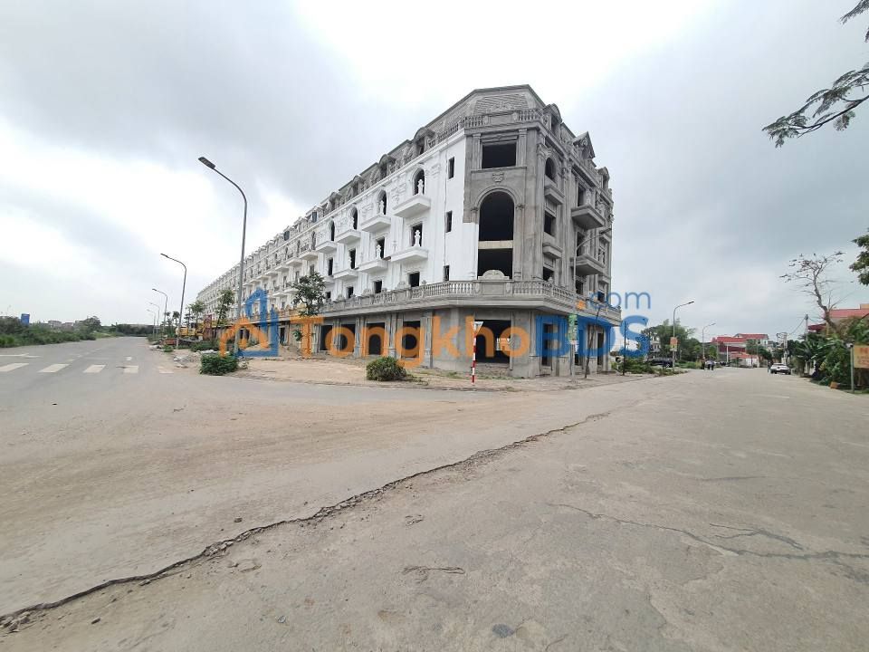 Đất nền Long Biên 124m² giá thỏa thuận - Sổ đỏ chính chủ