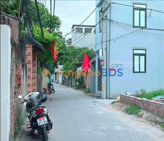 Đất nền Phúc Lợi 60m² giá 10.5 tỷ - Sổ đỏ chính chủ