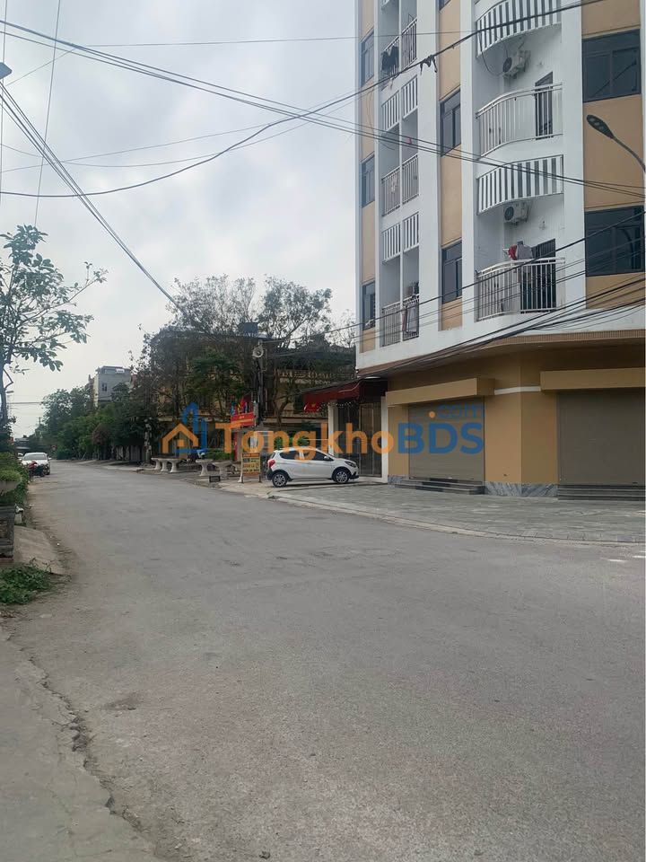 Nhà riêng Đông Vệ Thanh Hóa 100m² 3.5 tỷ - Ô tô vào tận nhà