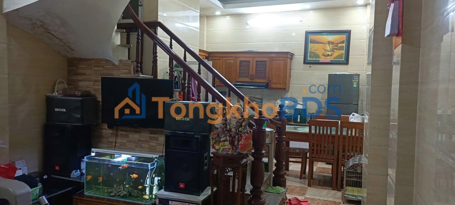 Nhà 4 Tầng Tả Thanh Oai 33m² - Mặt Tiền 4m Thoáng, Giá 5.5 Tỷ