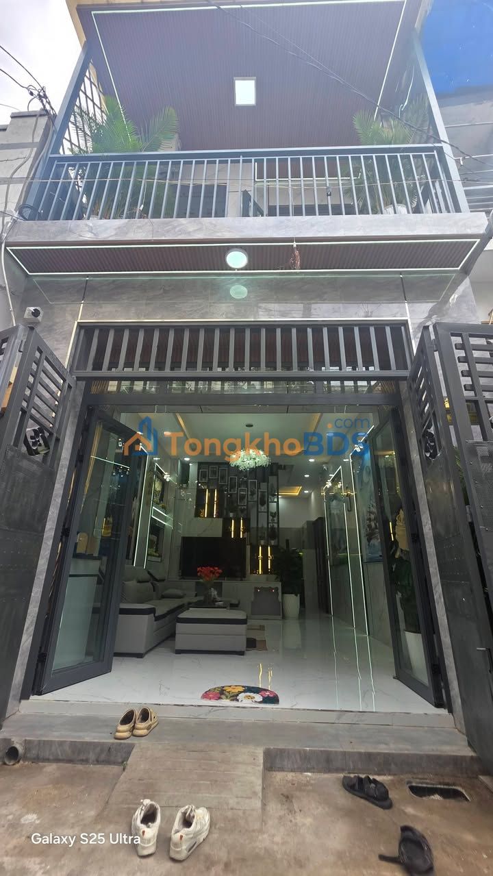 Nhà Trương Thị Hoa Q12 - 50m² - Hẻm Xe Hơi - 4.85 Tỷ - Ở Ngay