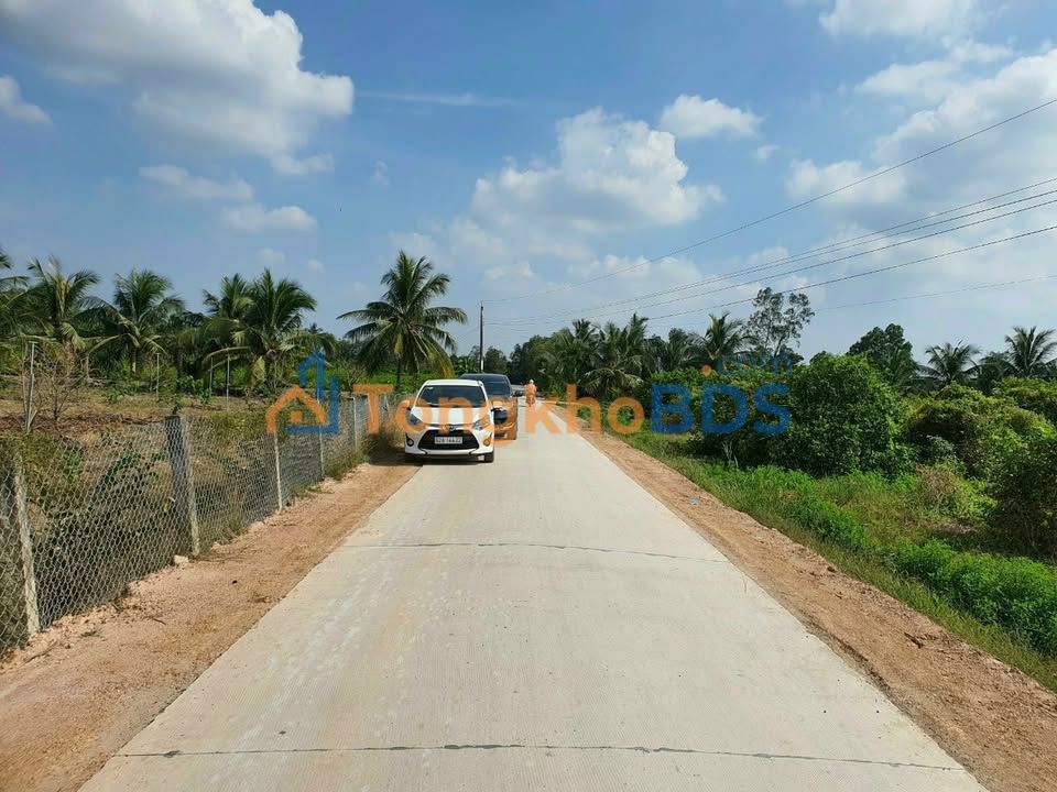 Đất vườn Bình Đức 1250m² 2.5 tỷ - Đường ô tô