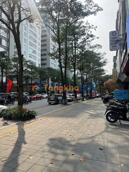 Nhà MP Duy Tân 70m2 x4 - Mặt tiền kinh doanh sầm uất