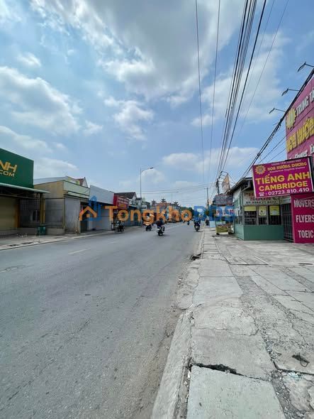 Mặt bằng TL825 Đức Hòa 600m² 30 triệu - Mặt tiền KD