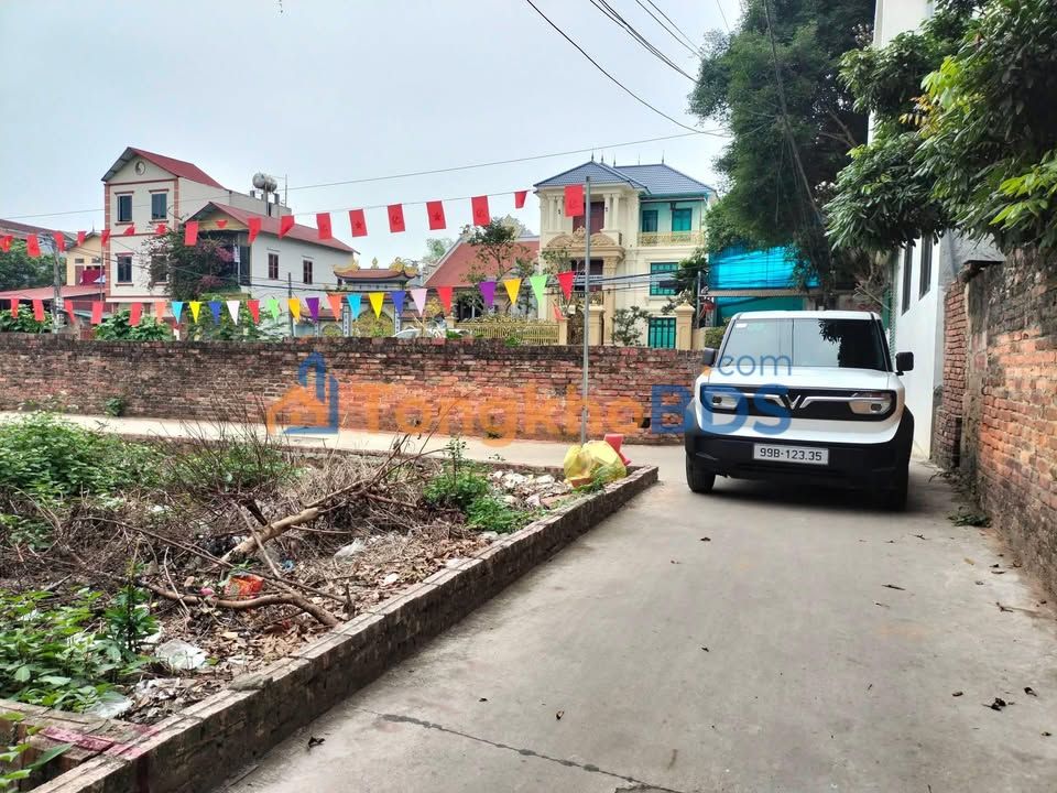 Đất Tam Á Thuận Thành 60m² 2,4 tỷ, sổ đỏ chính chủ