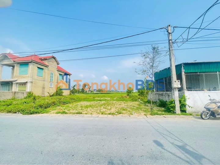 Đất đấu giá Nghi Hòa, Vinh 250m² - Sổ đỏ, đường 12m