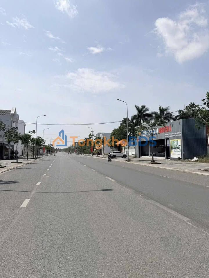 Mặt Tiền Kinh Doanh Hoà Long - 300m² Giá 5.5 Tỷ, Sẵn Sàng Mở Cửa