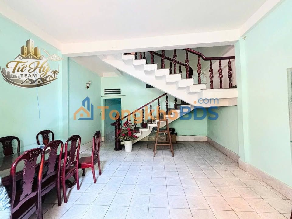 Nhà riêng Phước Trung Bà Rịa 132m2 10 tỷ - Ô tô vào tận nhà