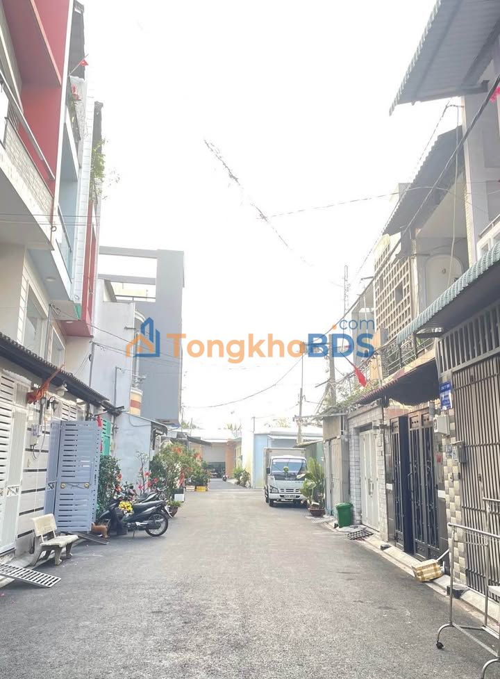 Nhà phố Tô Hiệu Tân Phú 70m² 8.5 tỷ - Mặt tiền kinh doanh