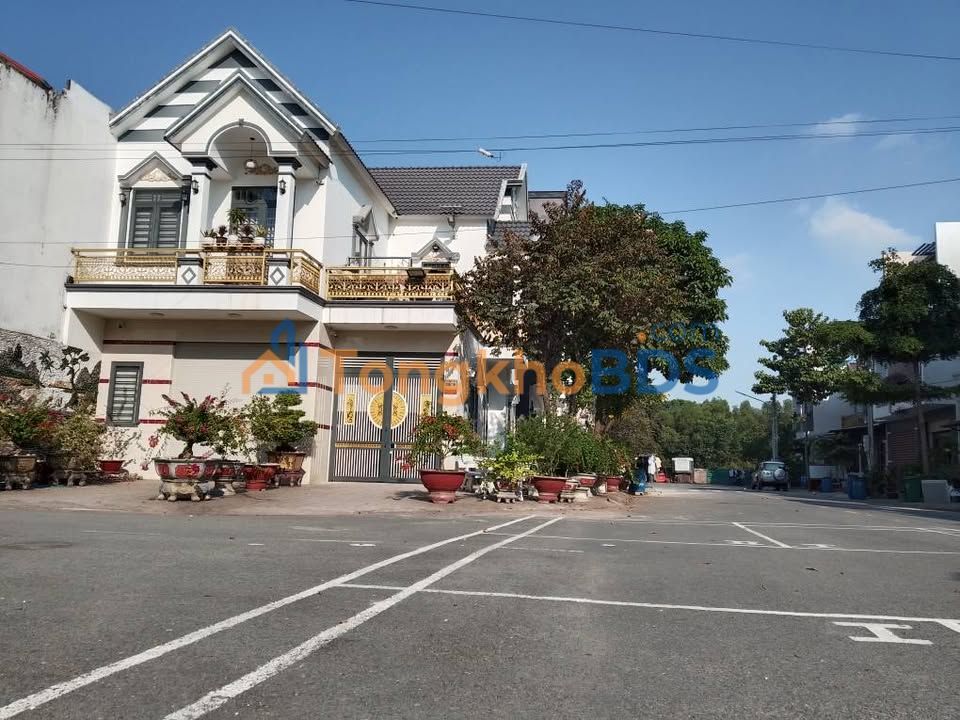 FrontHouse Thuận An 144m² giá 7 tỷ - Ô tô vào tận nhà