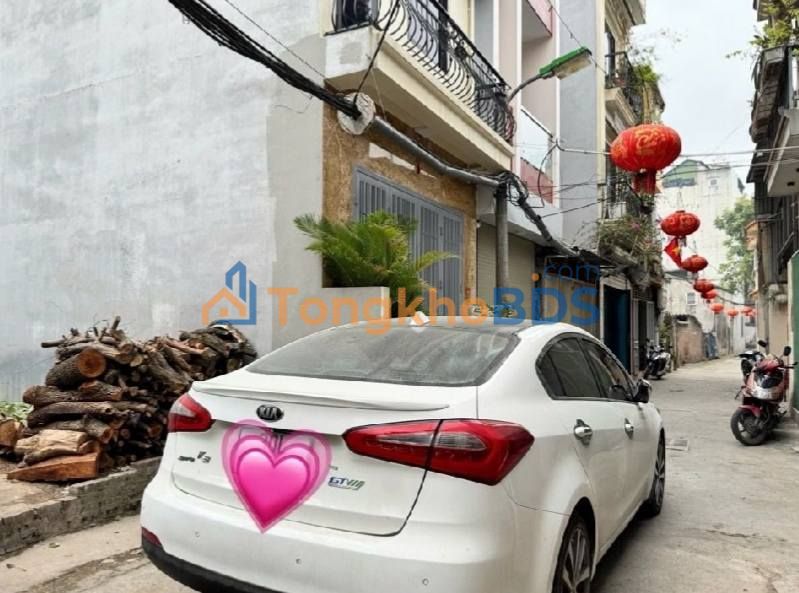 Đất thổ cư Long Biên 61m² 7.7 tỷ - Sổ đỏ chính chủ