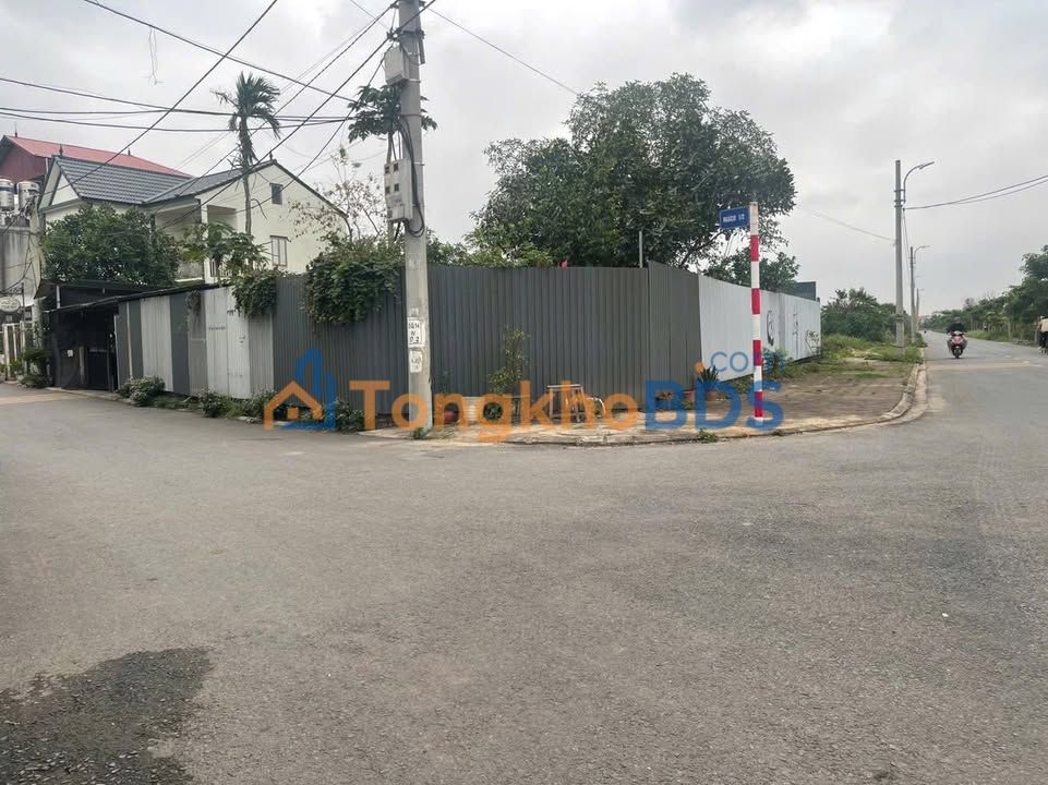 Đất nền Ỷ Lan Gia Lâm 90m² 8 tỷ - Sổ đỏ chính chủ