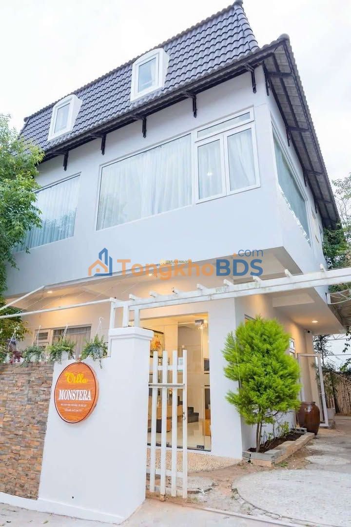 Townhouse Mai Anh Đào Đà Lạt 200m2 12.5 tỷ - Giá tốt hiếm có