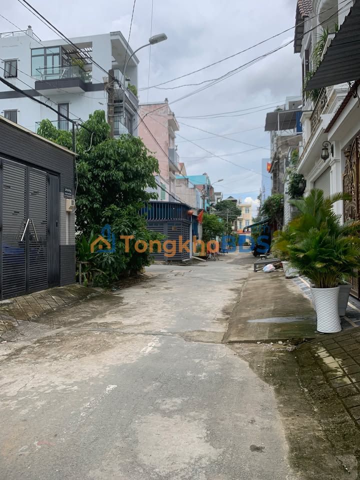 Nhà Huỳnh Tấn Phát Q7 77m² 6.4 tỷ - Ô tô vào tận nhà