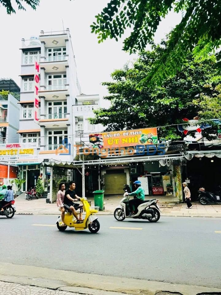 Nhà 3 tầng Vĩnh Khánh Q4 17m² 2.69 tỷ Chính chủ bán