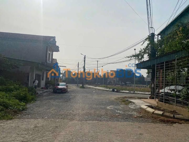 Đất Nền Việt Trì 112.5m² - Vị Trí Vàng, Sẵn Sàng Xây Dựng