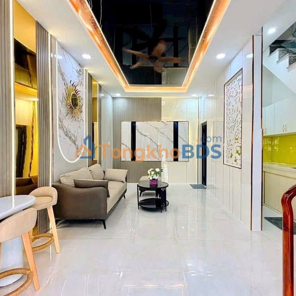 Nhà Gò Vấp 2PN, 2 Lầu Đúc - Giá 3.X Tỷ