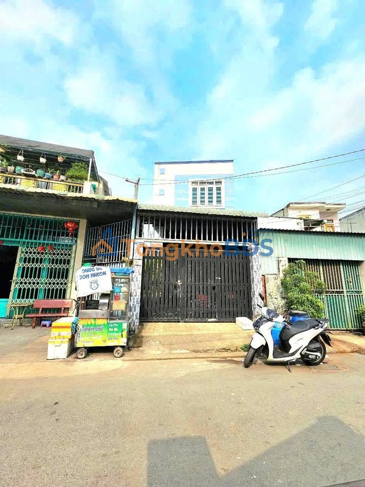 Nhà riêng Dĩ An 187m² 4.15 tỷ - Ô tô vào tận nhà