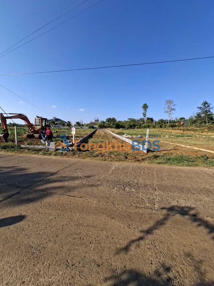 Đất nền Văn Tiến Dũng Buôn Hồ 275m² 1.45 tỷ - Giá tốt hiếm có