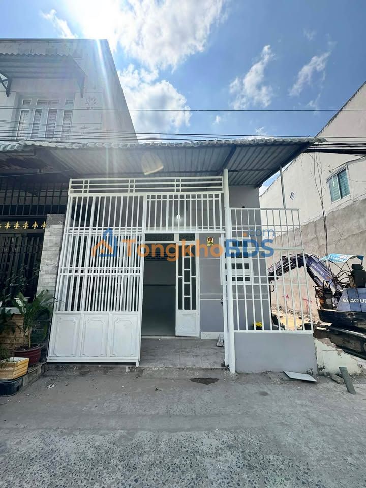 Nhà Hẻm Hoàng Quốc Việt, Ninh Kiều - 63m² Giá 2.1 Tỷ - Sẵn Sàng Ở Ngay