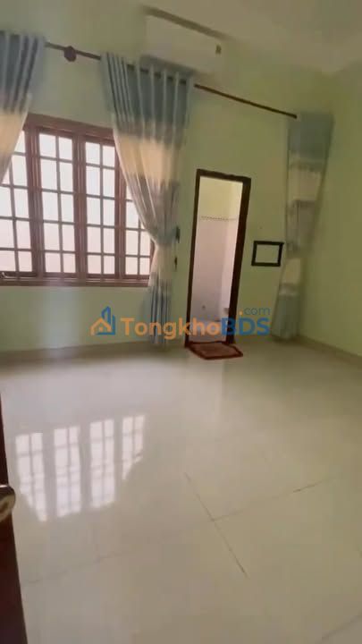 Nhà Mặt Tiền Lương Tấn Thịnh, Tuy Hoà 82m² - Sổ Hồng Sẵn Sàng