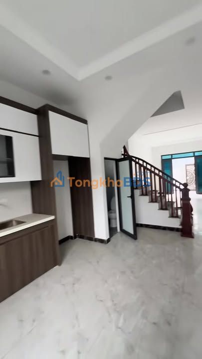 Nhà 4 Tầng Vĩnh Ninh, Quảng Bình - 79m² Giá 7.6 Tỷ - Ô Tô Vào Tận Nhà