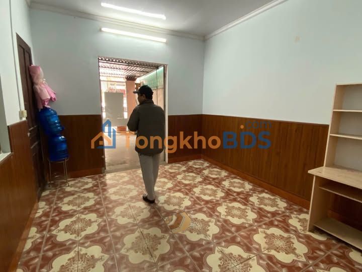 Nhà cấp 4 Trường Thi Vinh 5.5 triệu – Sẵn sàng ở ngay!