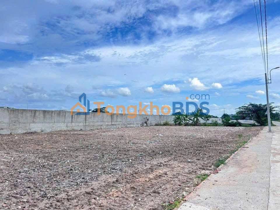 Đất Hóc Môn 90.5m² Giá Tốt 3.2 Tỷ - Sổ Hồng Sẵn Sàng