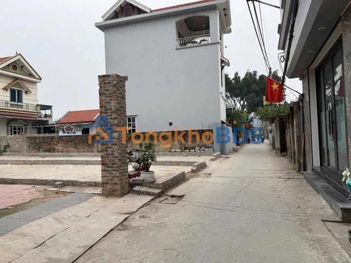 Bán Đất Lô Góc Mặt Tiền Trục Chính Quất Động, Phú Xuyên - 100m² Kinh Doanh Đỉnh Cao