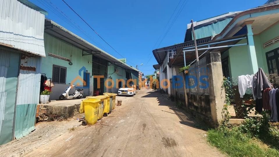 Bán Đất Hẻm Hùng Vương BMT - 2 Lô Liền Kề 400m² Thổ Cư Full, Giá 3.35 Tỷ/Lô