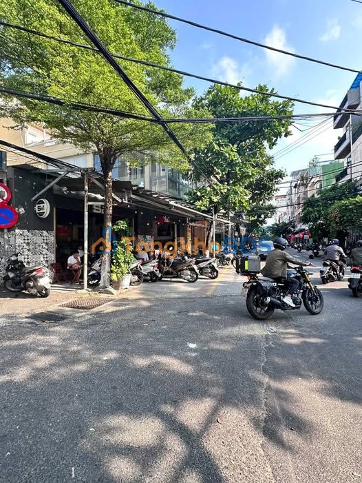 Đất nền Đường Đỗ Quang 165m² giá thỏa thuận - Sổ đỏ chính chủ