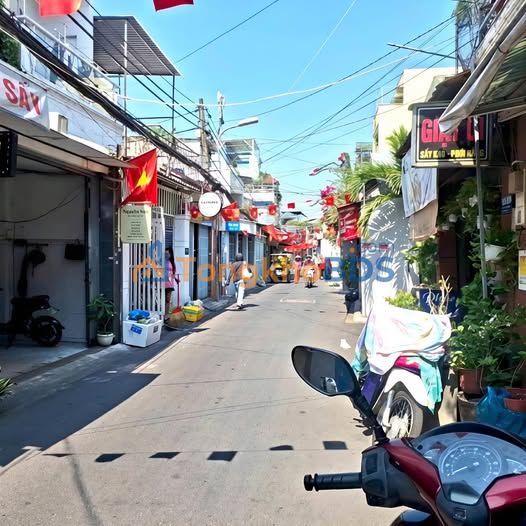 Nhà 3 Tầng Hẻm Xe Hơi Lê Văn Lương, Quận 7 - Giá 7.95 Tỷ TL