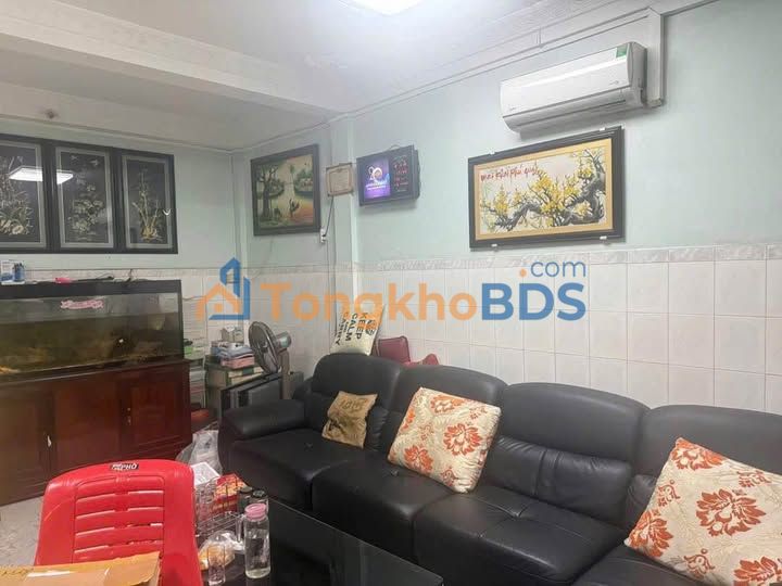 Nhà mặt tiền Nguyễn Huệ Tân An 144m² 9 tỷ - Sẵn sàng ở ngay