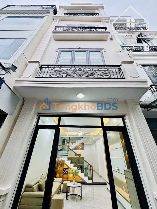 Nhà 4 Tầng Ngõ Chợ Hàng, Hải Phòng - 51m², 5.15 Tỷ, Sẵn Sàng Về Ở