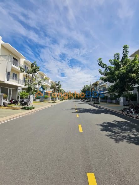 Nhà thô Dragon Village 90m² view công viên - Sẵn sàng thiết kế nội thất