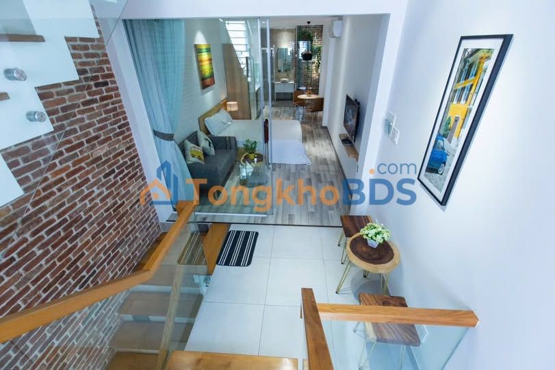 Nhà 4.1x17m Sư Vạn Hạnh Q10 - Trệt Lửng 2 Lầu ST - Giá Giảm Sốc