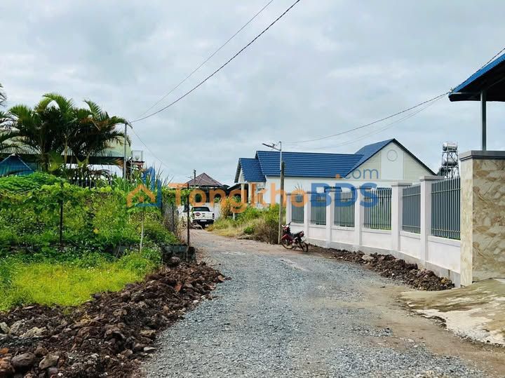 Đất nền Tân Phú Đồng Nai 260m² 2.4 tỷ - Đường ô tô vào tận