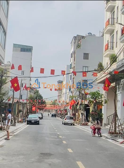 Nhà riêng An Dương Vương Tây Hồ 72m² 14 tỷ - Ô tô vào nhà