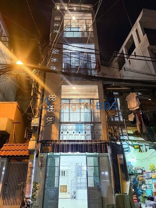 Nhà Mặt Tiền Phan Xích Long, 47m², 5 Tầng, 8PN - Giá 9.95 Tỷ