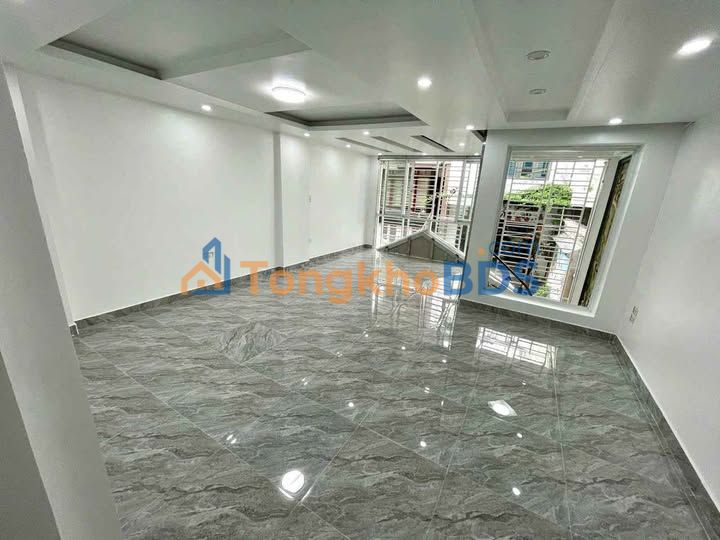 Nhà Mặt Tiền Ngô Gia Tự, 74m², Kinh Doanh Đa Ngành - Giá 12 Triệu/Tháng