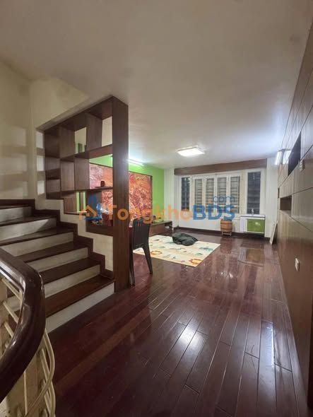 Nhà phố Định Công 52m² giá 18 triệu - Mặt tiền kinh doanh